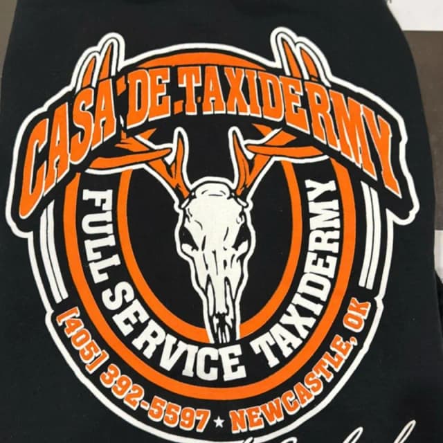 Casa De Taxidermy logo